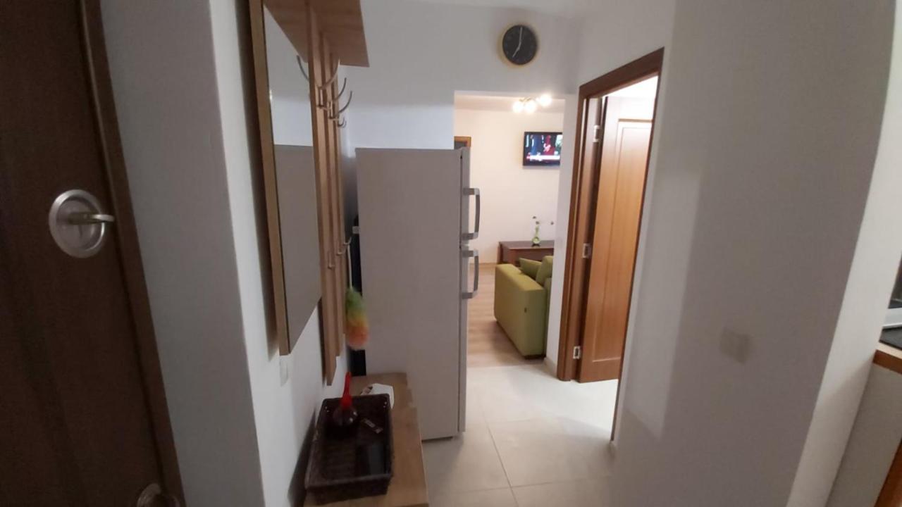 Relax Apartament Apartment Satu Mare Exterior foto